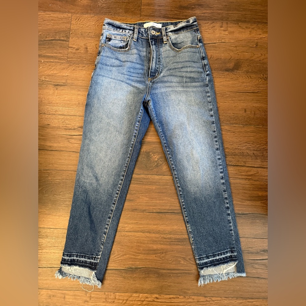 KanCan High Waisted Straight Leg Cropped Denim Size 25